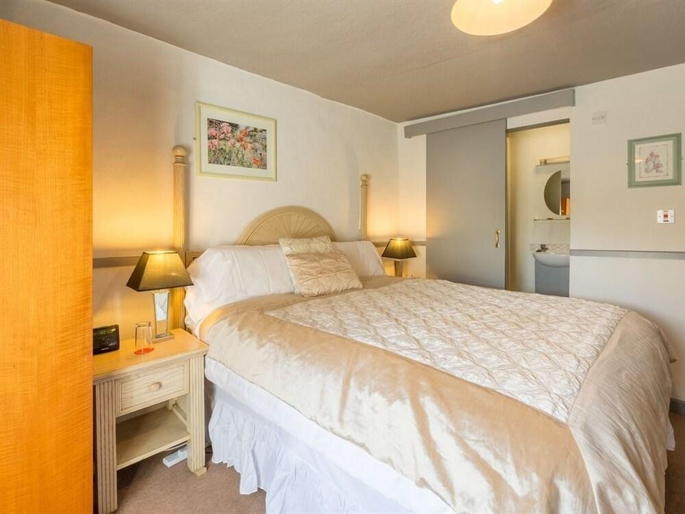 The Cross Keys Inn Тібей Екстер'єр фото